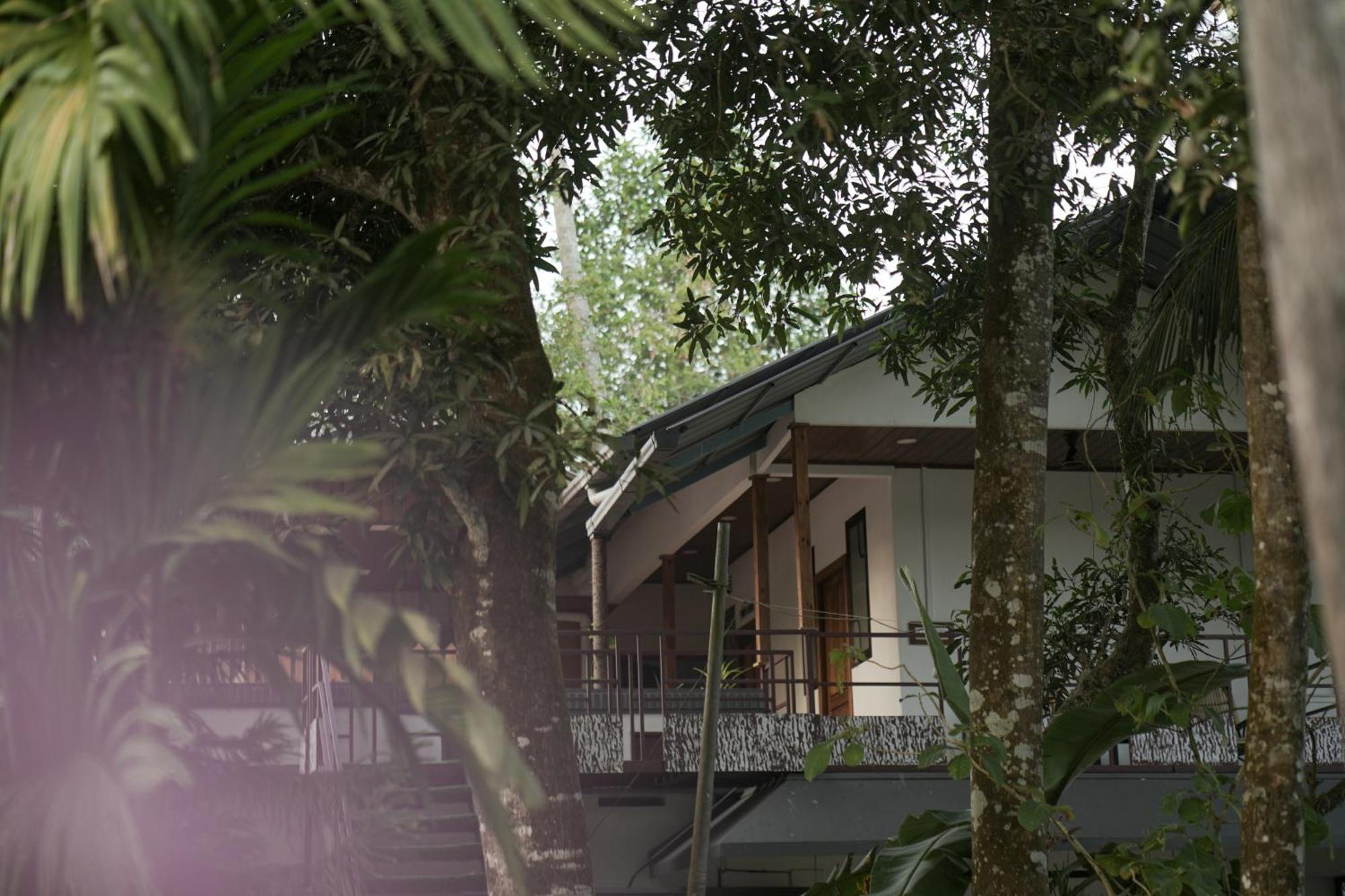 Marari Bobans Villa Mararikulam Ngoại thất bức ảnh
